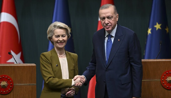 Leyen: Mülteciler İçin AB 10 Milyon Dolar Verdi.