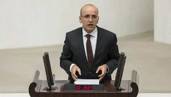 Mehmet Şimşek'ten Asgari Ücret ve Emekli Maaş Zammı Açıklaması!