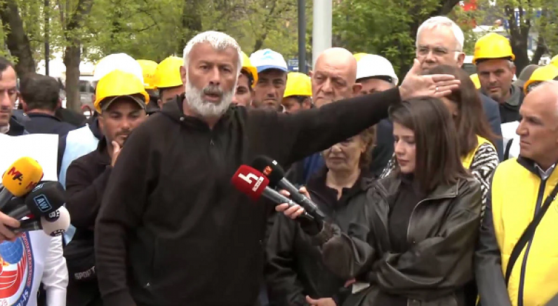 Başaran Aksu: Hakkını Aramak Suçsa, Bu Suçu Seve Seve İşleriz