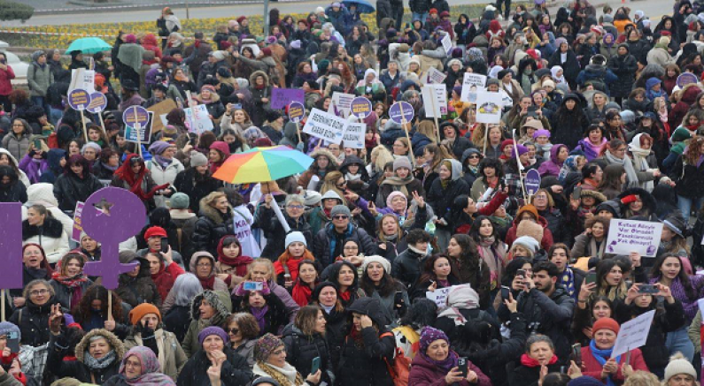 Kadın STK Bileşenleri Ankara'da Miting Yaptı.