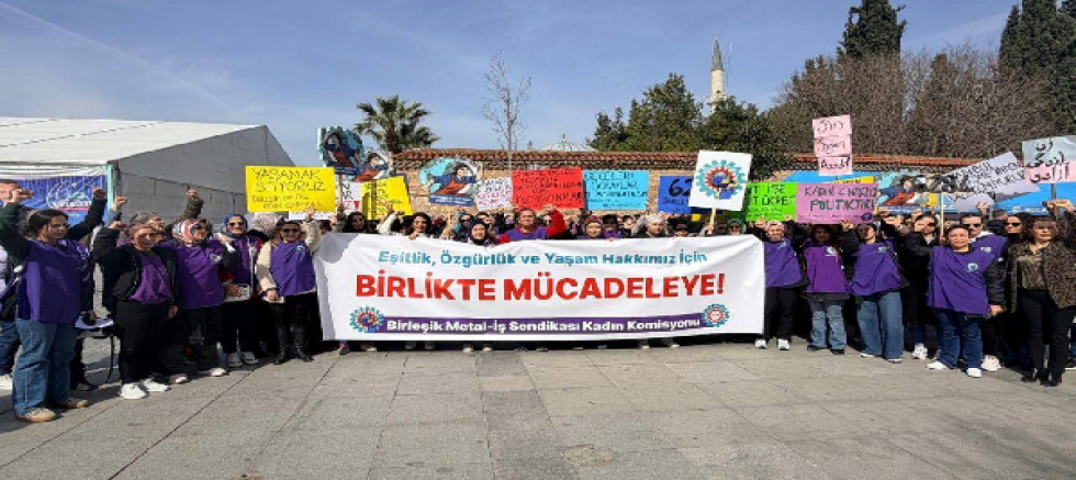 Gebze'de Birleşik Metal-İş Kadın Komisyonu 8 Mart Eylemi Yaptı.