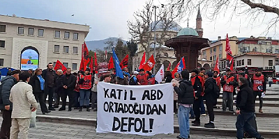Bursa'da Gençlik Örgütlerinden ABD ve İsrail'e Savaş Protestosu!