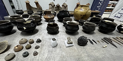 Elazığ Tadım Kalesi'nde 7 Bin 500 Yıllık Mühür Bulundu!