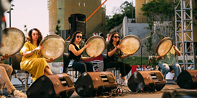 İBB Ücretsiz Kültür-Sanat Festivalleri Düzenliyor.