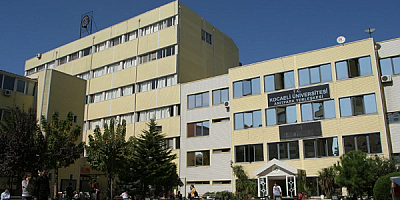 Kocaeli Üniversitesi Anıtpark Yerleşkesinin Taşınmasına Öğrencilerden Tepki!