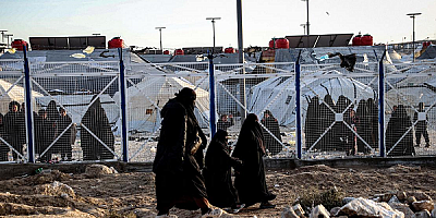 Suriye'den Gönderilen IŞİD Militanlarını Türkiye Alıyor İddiası!